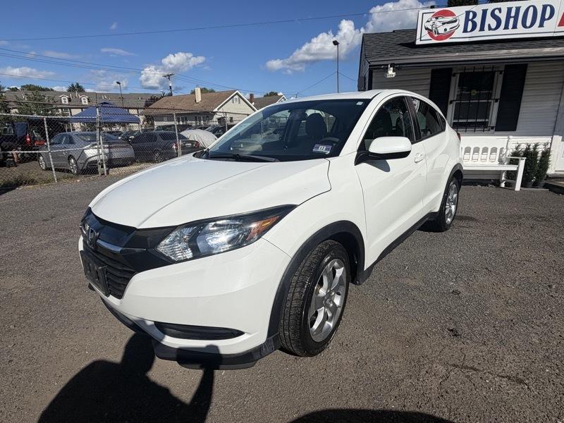 honda hr-v 2017 3CZRU6H38HM723191 image honda hr-v 2017 3CZRU6H38HM723191 image