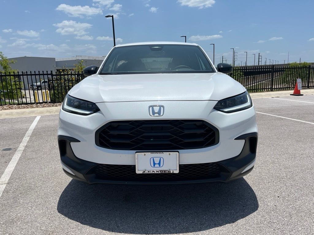 honda hr-v 2027 3CZRZ1H50VM703938 image honda hr-v 2027 3CZRZ1H50VM703938 image