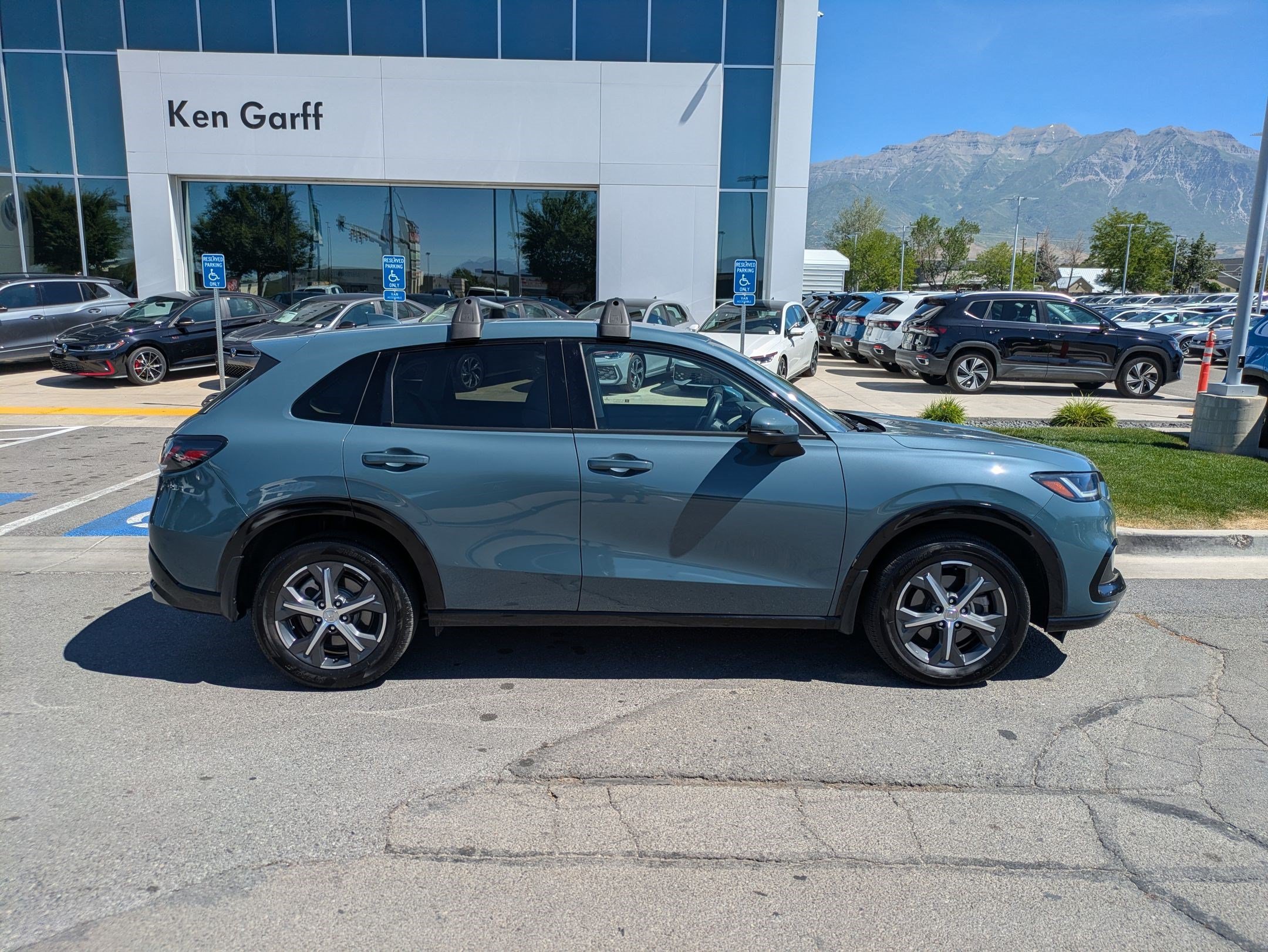 honda hr-v 2024 3CZRZ2H76RM775725 image honda hr-v 2024 3CZRZ2H76RM775725 image