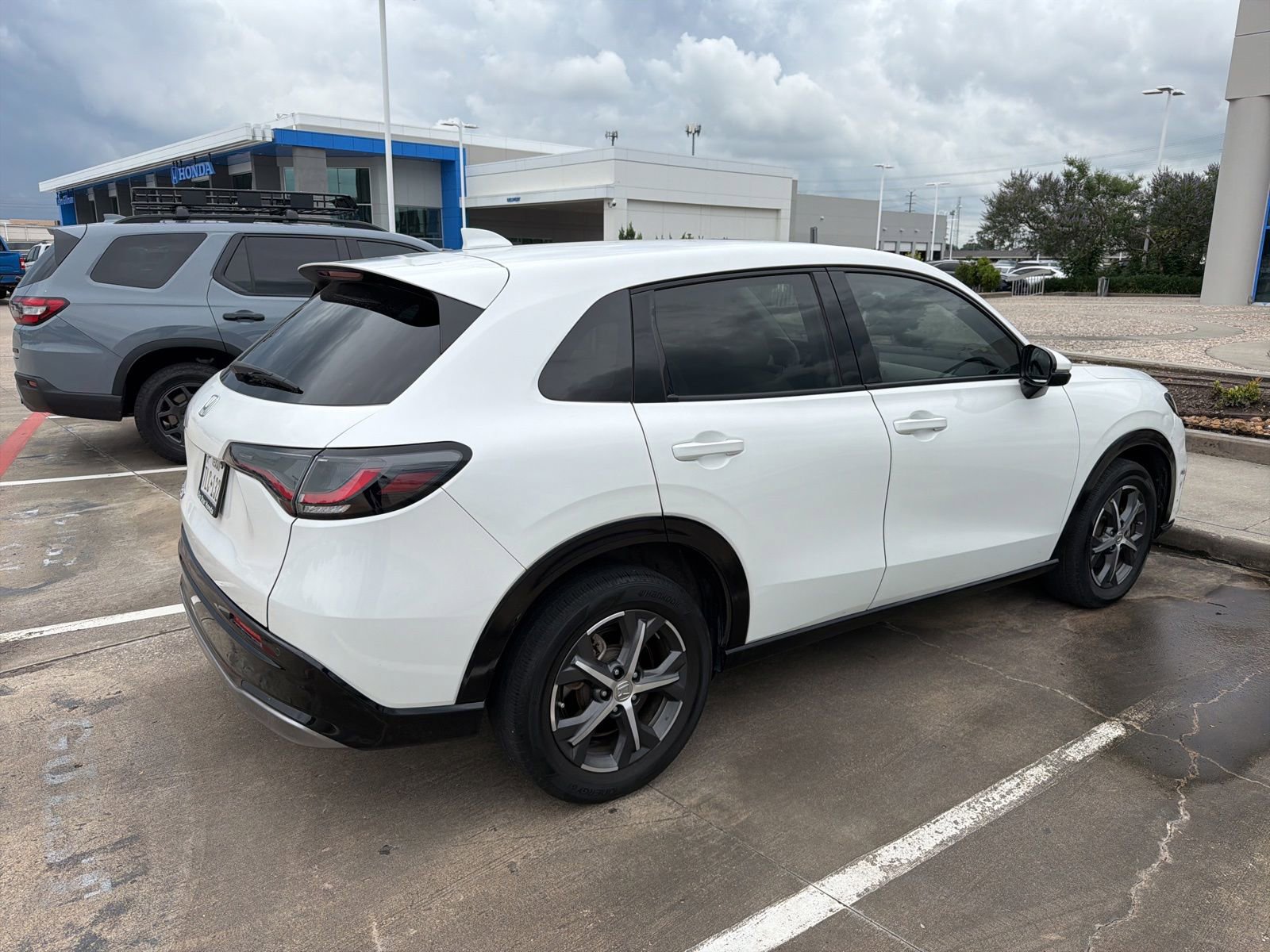 honda hr-v 2024 3CZRZ1H73RM712446 image honda hr-v 2024 3CZRZ1H73RM712446 image