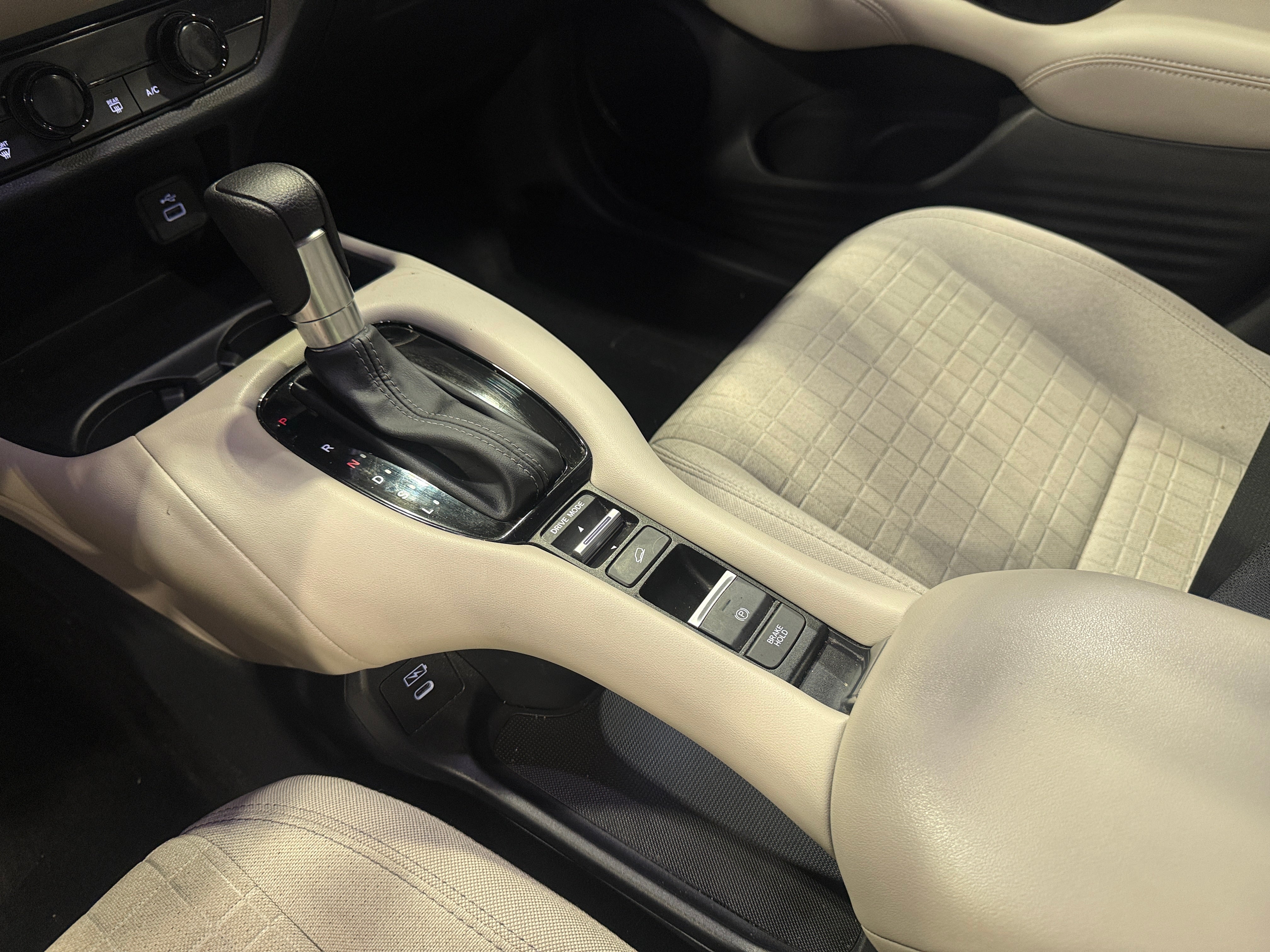 honda hr-v 2024 3CZRZ2H30RM765995 image honda hr-v 2024 3CZRZ2H30RM765995 image