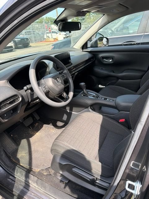 honda hr-v 2024 3CZRZ2H39RM717704 image honda hr-v 2024 3CZRZ2H39RM717704 image
