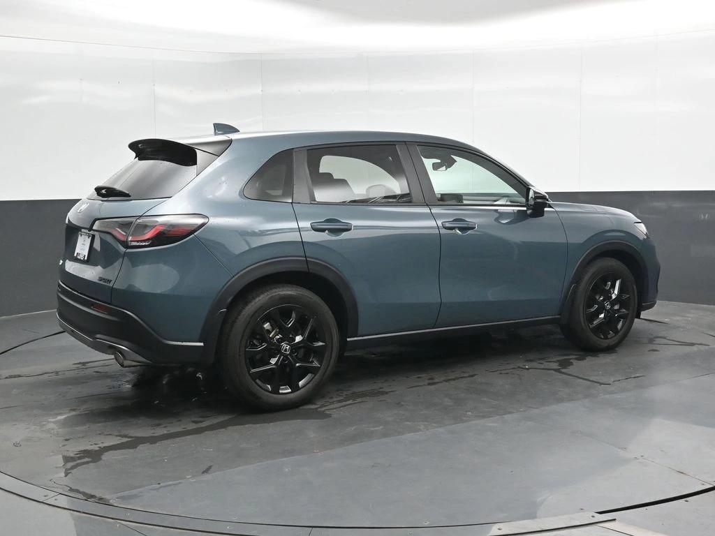 honda hr-v 2024 3CZRZ2H57RM746863 image honda hr-v 2024 3CZRZ2H57RM746863 image