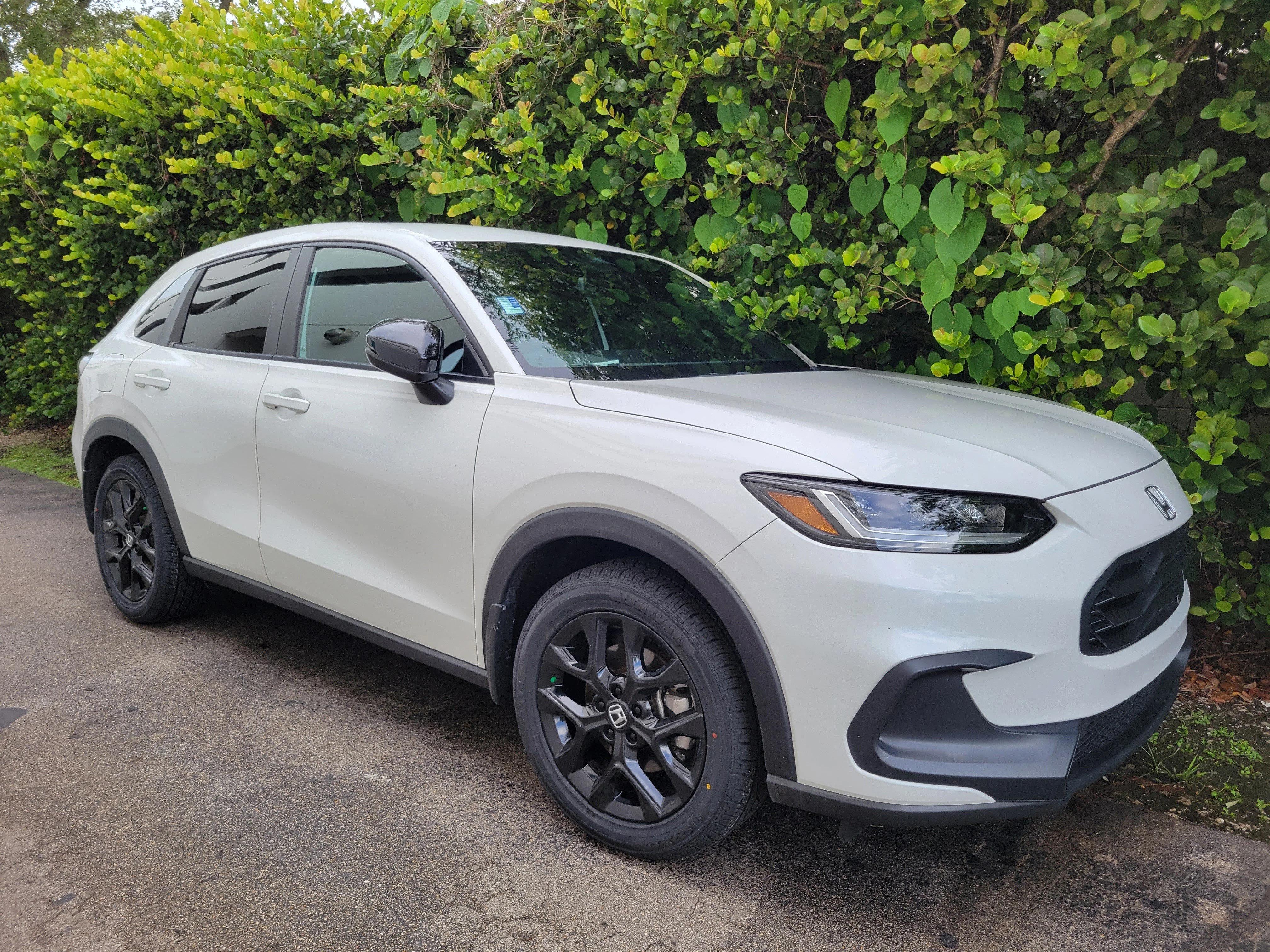 honda hr-v 2024 3CZRZ1H51RM735738 image honda hr-v 2024 3CZRZ1H51RM735738 image