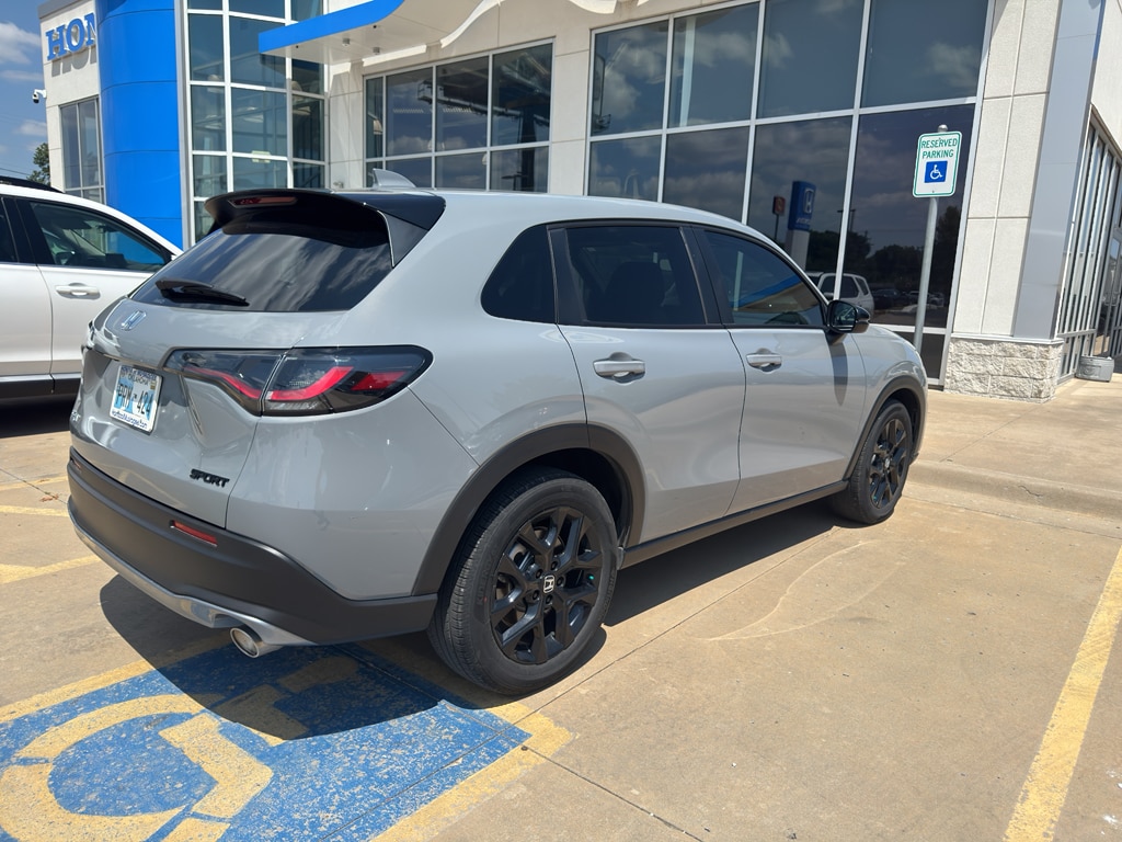 honda hr-v 2025 3CZRZ2H59SM719606 image honda hr-v 2025 3CZRZ2H59SM719606 image