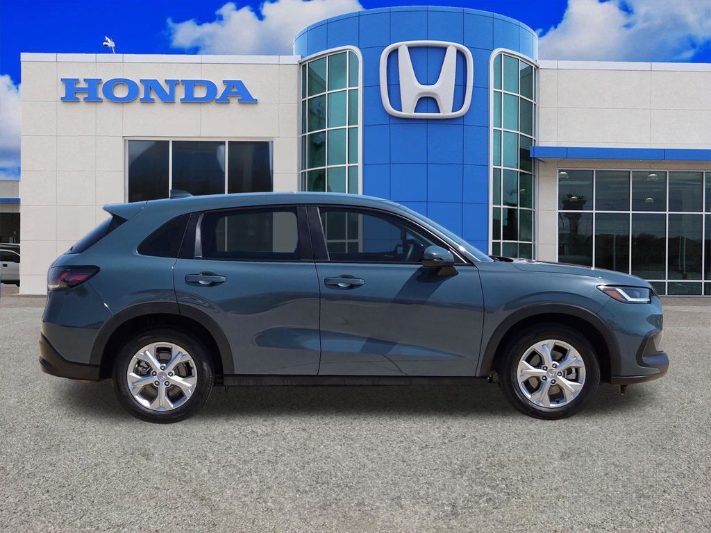 honda hr-v 2025 3CZRZ1H37SM700450 image honda hr-v 2025 3CZRZ1H37SM700450 image