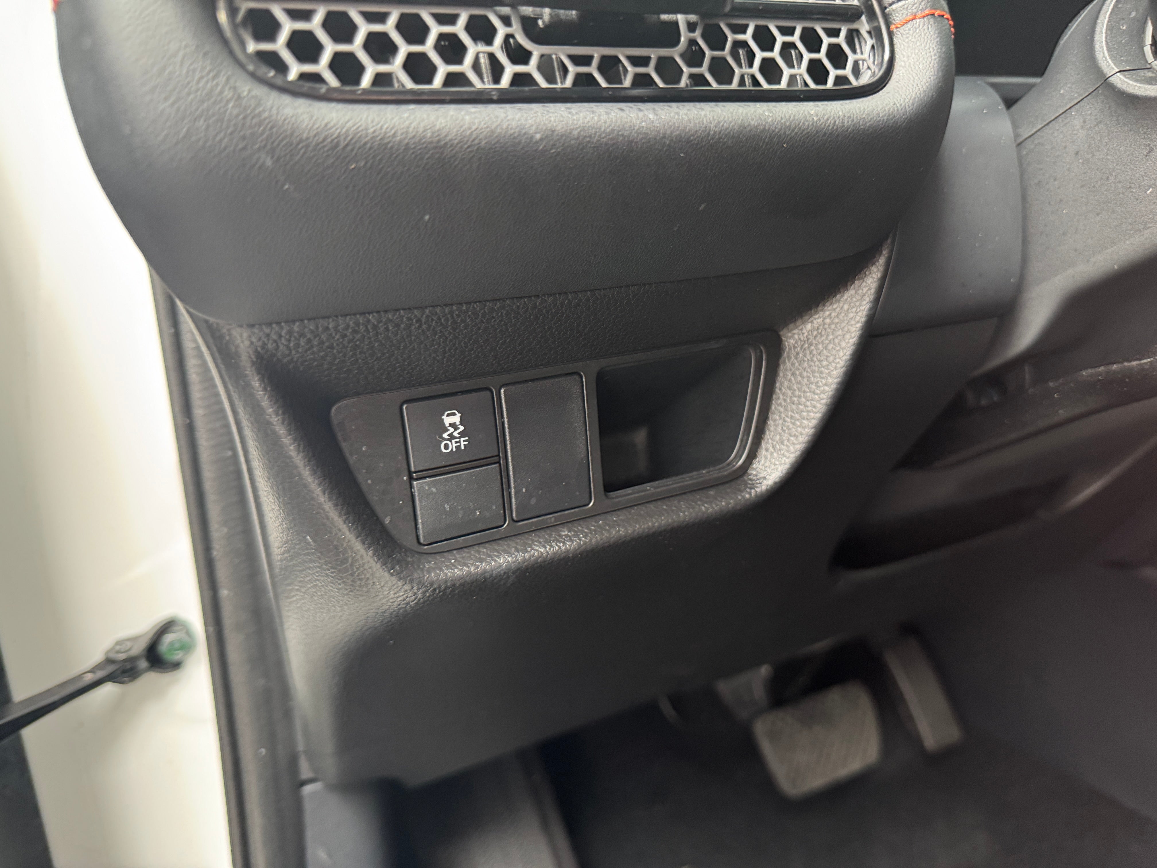 honda hr-v 2025 3CZRZ1H53SM712094 image honda hr-v 2025 3CZRZ1H53SM712094 image