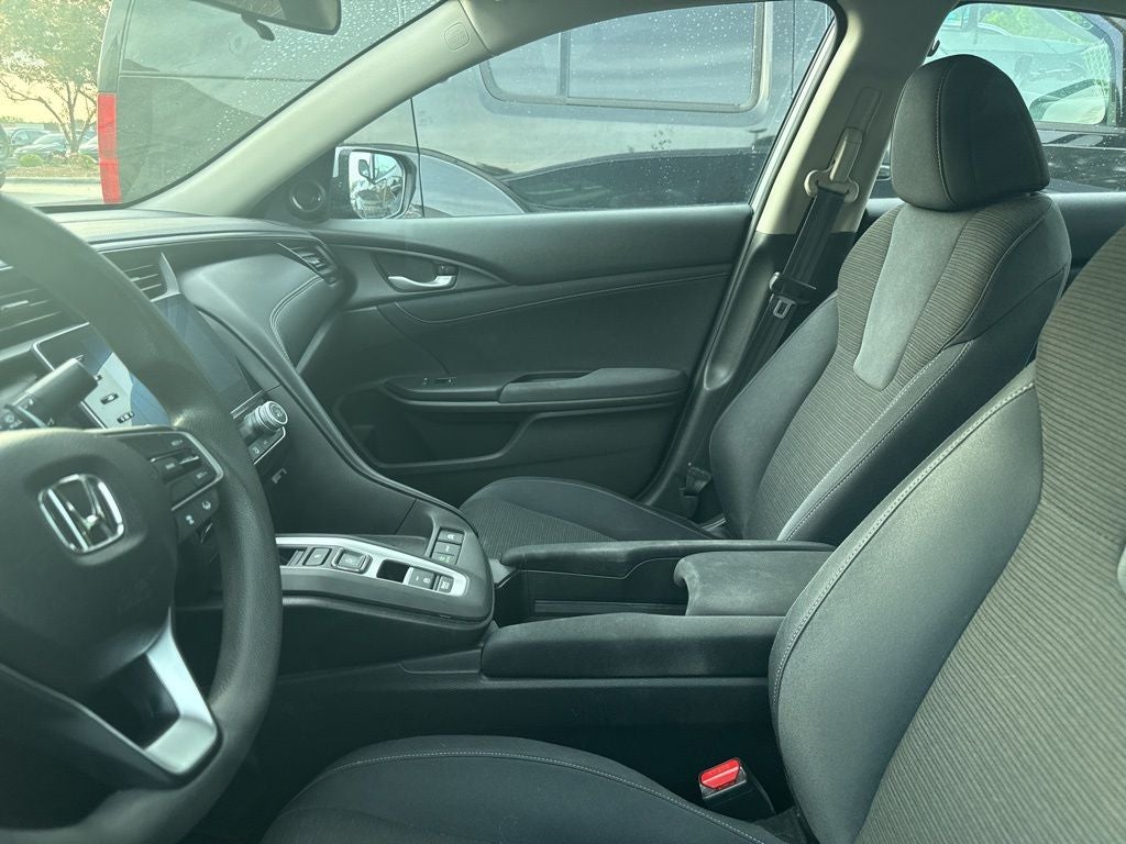 honda insight 2019 19XZE4F50KE008015 image honda insight 2019 19XZE4F50KE008015 image