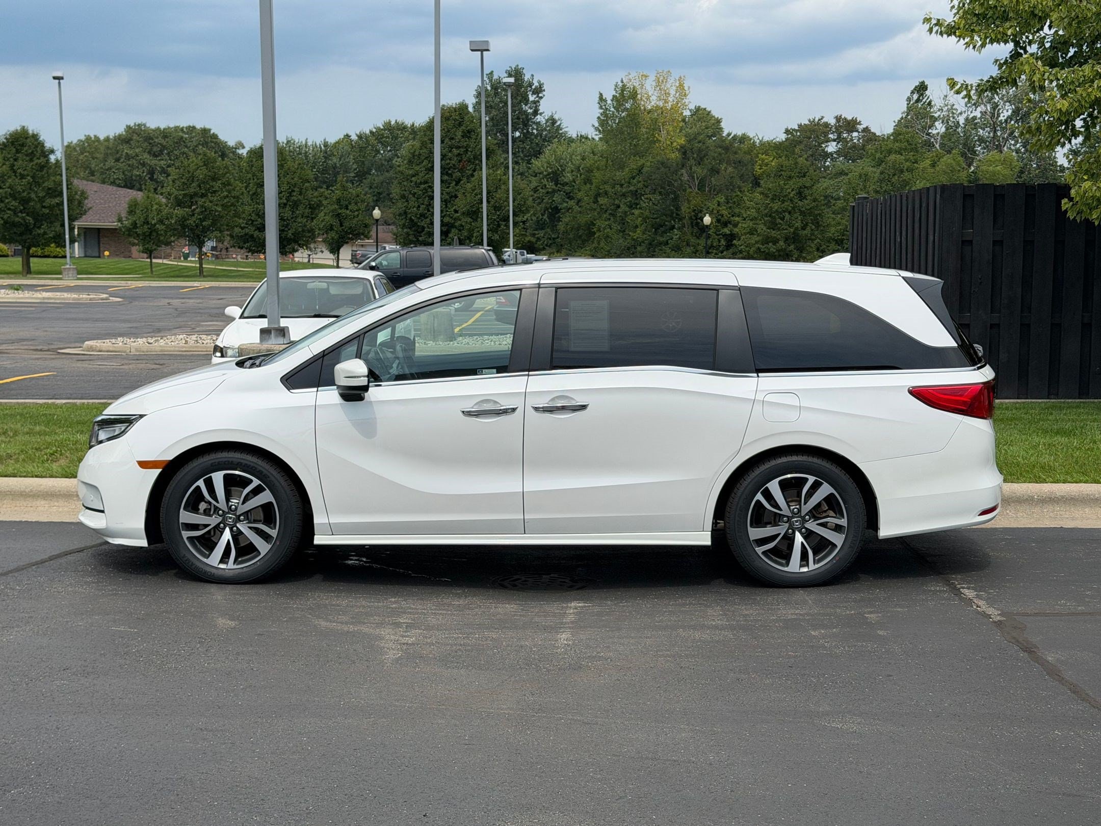 honda odyssey 2023 5FNRL6H80PB047147 image honda odyssey 2023 5FNRL6H80PB047147 image