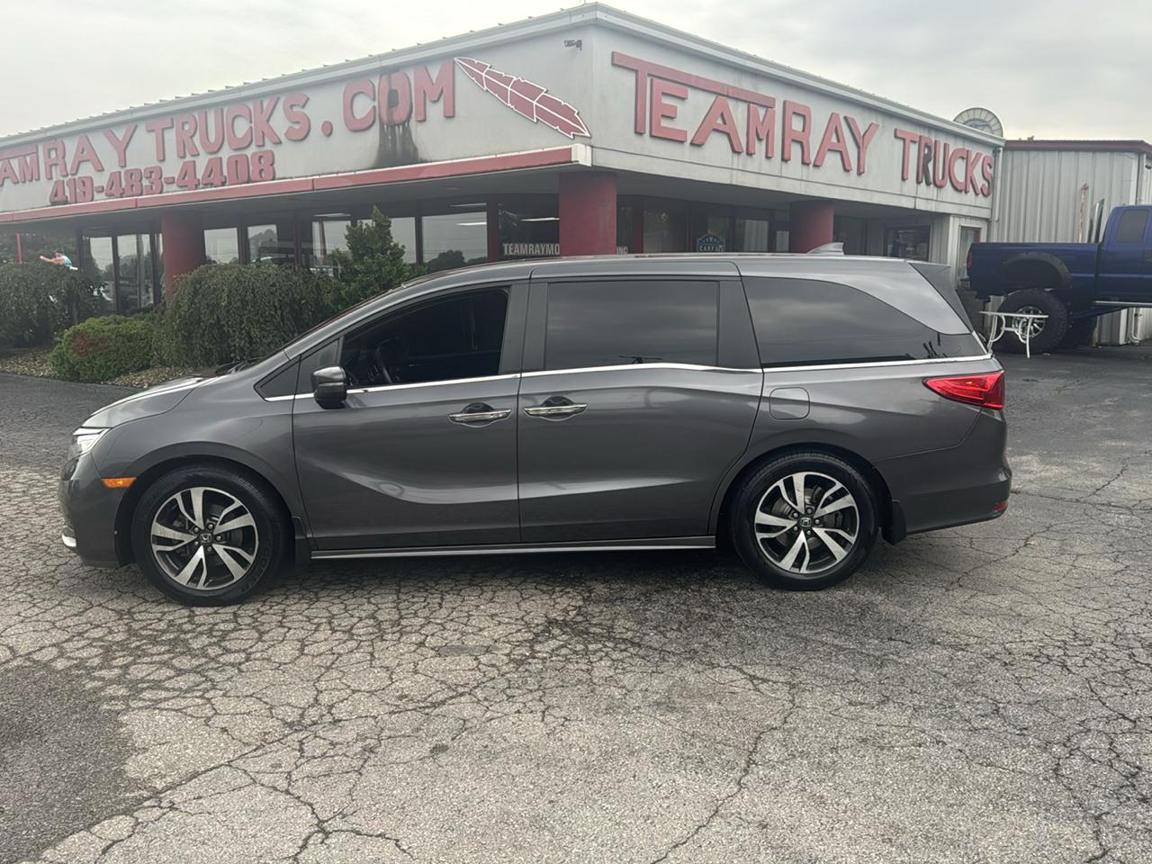 honda odyssey 2023 5FNRL6H82PB060241 image honda odyssey 2023 5FNRL6H82PB060241 image