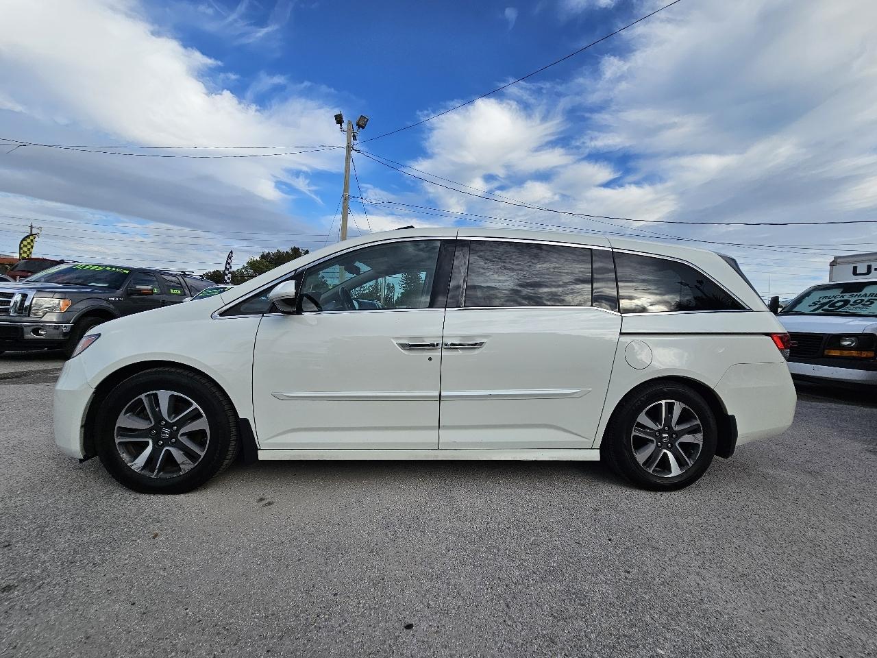 honda odyssey 2016 5FNRL5H98GB109073 image honda odyssey 2016 5FNRL5H98GB109073 image