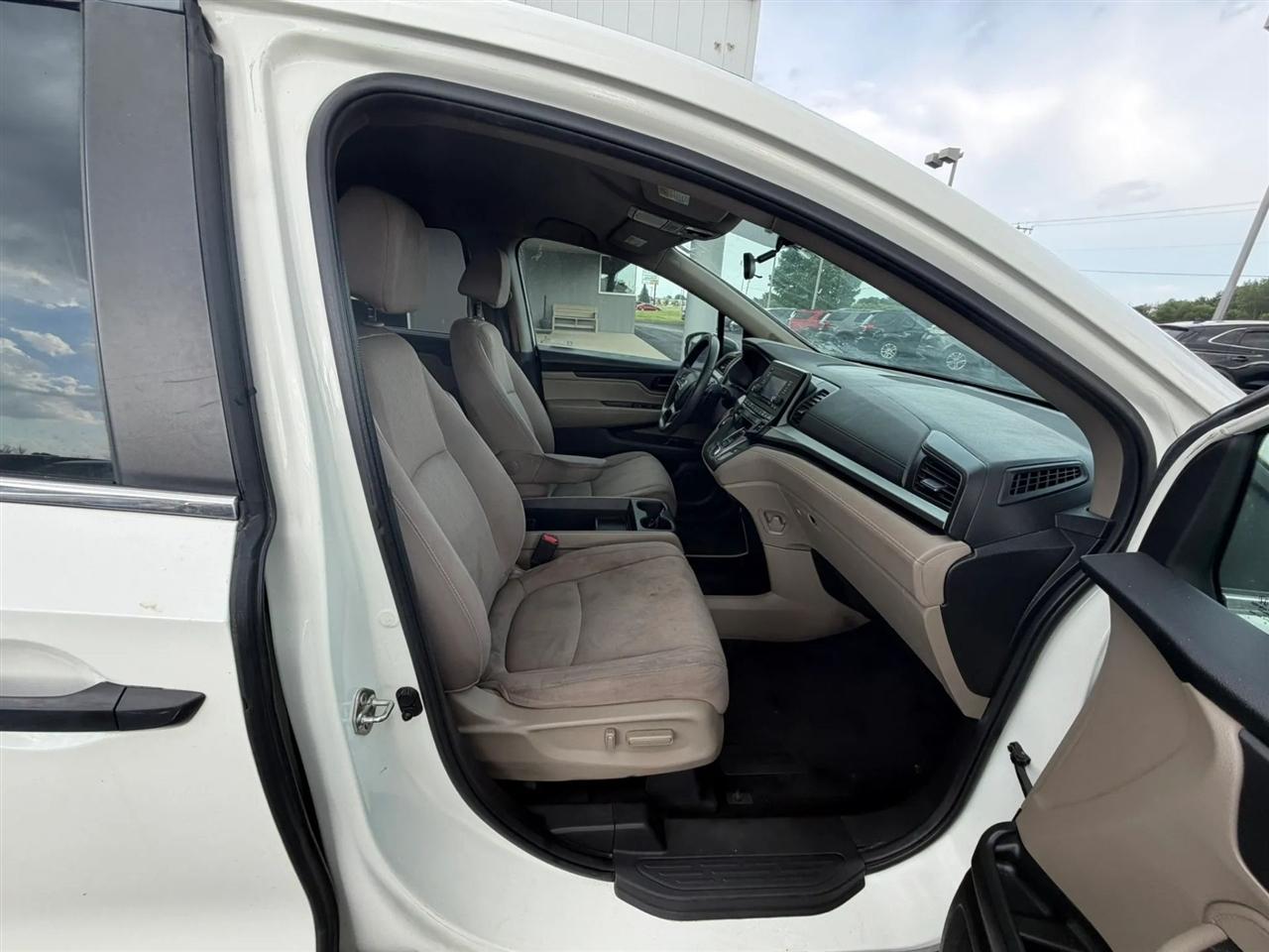 honda odyssey 2019 5FNRL6H27KB121281 image honda odyssey 2019 5FNRL6H27KB121281 image