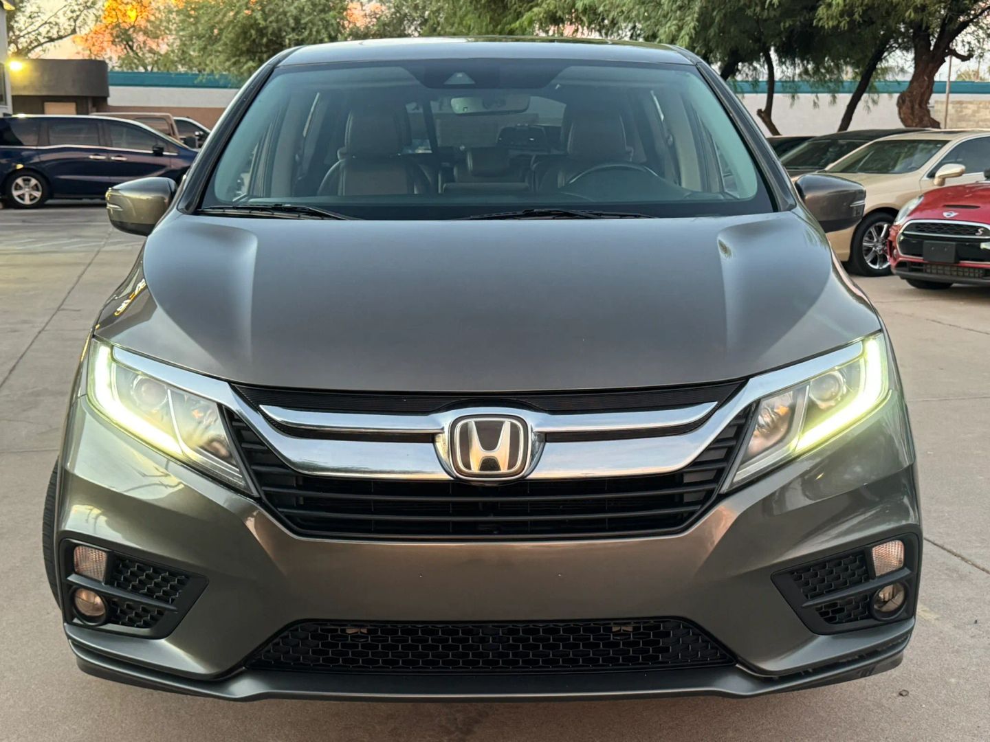 honda odyssey 2018 5FNRL6H78JB053678 image honda odyssey 2018 5FNRL6H78JB053678 image