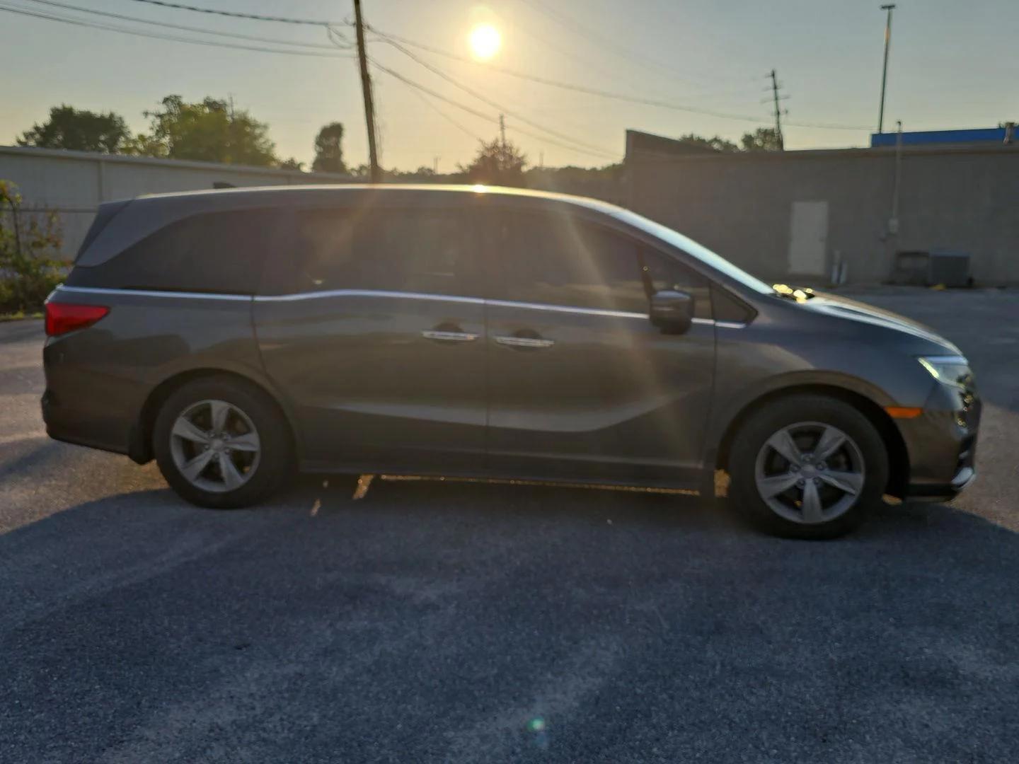 honda odyssey 2018 5FNRL6H78JB048187 image honda odyssey 2018 5FNRL6H78JB048187 image