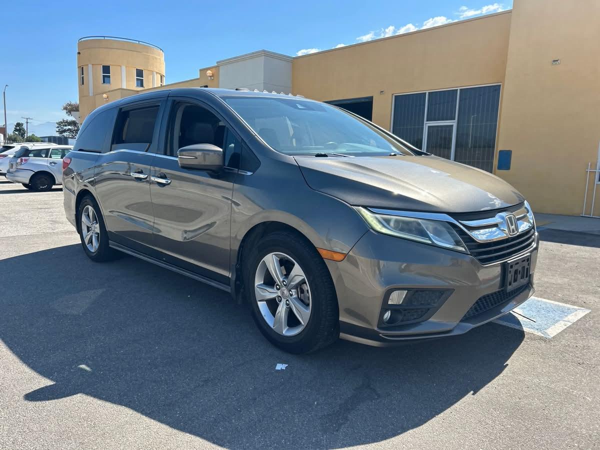 honda odyssey 2018 5FNRL6H79JB030457 image honda odyssey 2018 5FNRL6H79JB030457 image