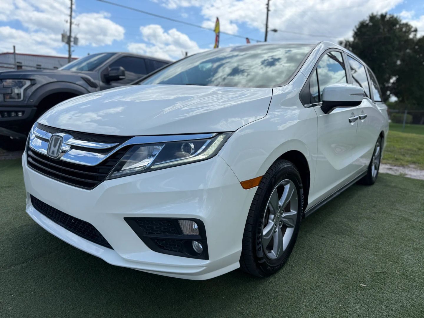 honda odyssey 2018 5FNRL6H75JB061477 image honda odyssey 2018 5FNRL6H75JB061477 image