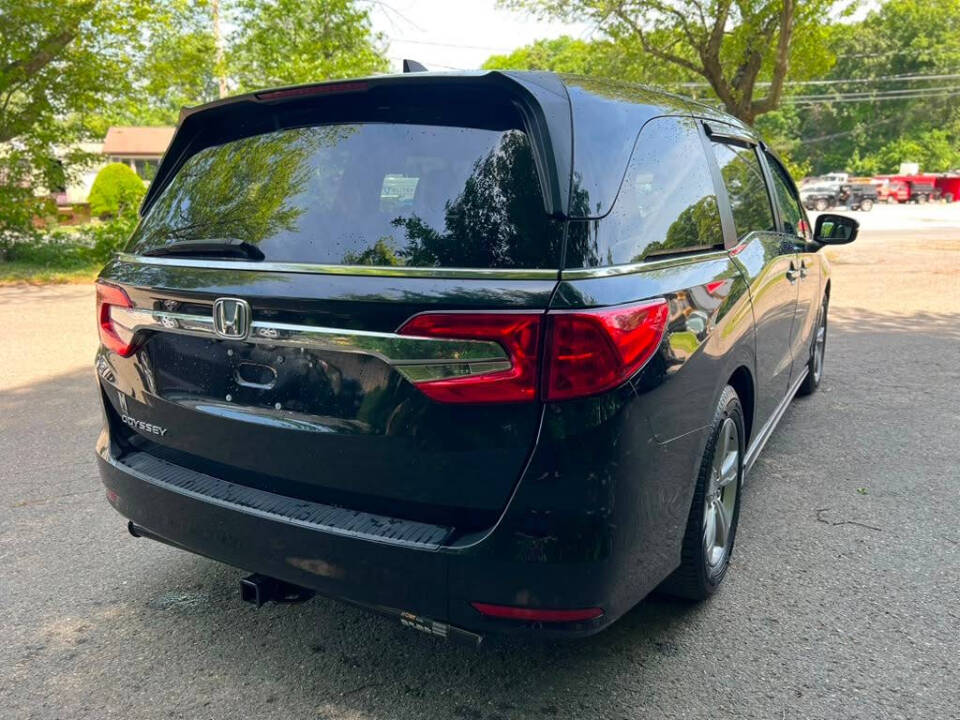 honda odyssey 2018 5FNRL6H77JB042137 image honda odyssey 2018 5FNRL6H77JB042137 image