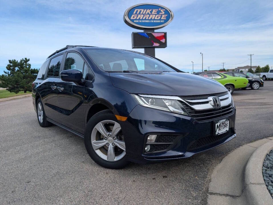 honda odyssey 2018 5FNRL6H70JB075304 image honda odyssey 2018 5FNRL6H70JB075304 image