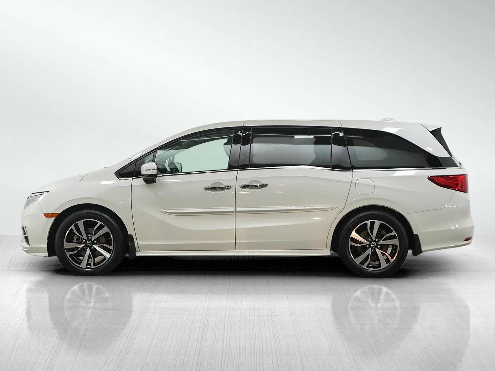 honda odyssey 2018 5FNRL6H96JB098829 image honda odyssey 2018 5FNRL6H96JB098829 image