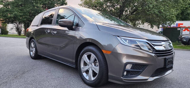 honda odyssey 2018 5FNRL6H77JB017223 image honda odyssey 2018 5FNRL6H77JB017223 image