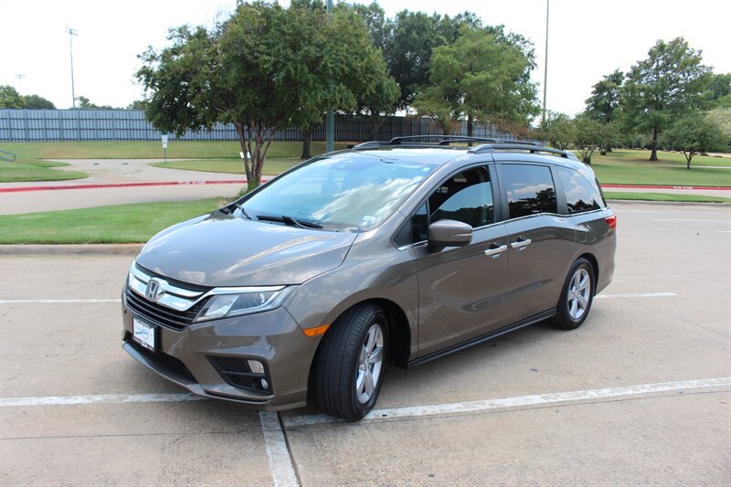honda odyssey 2018 5FNRL6H73JB094543 image honda odyssey 2018 5FNRL6H73JB094543 image