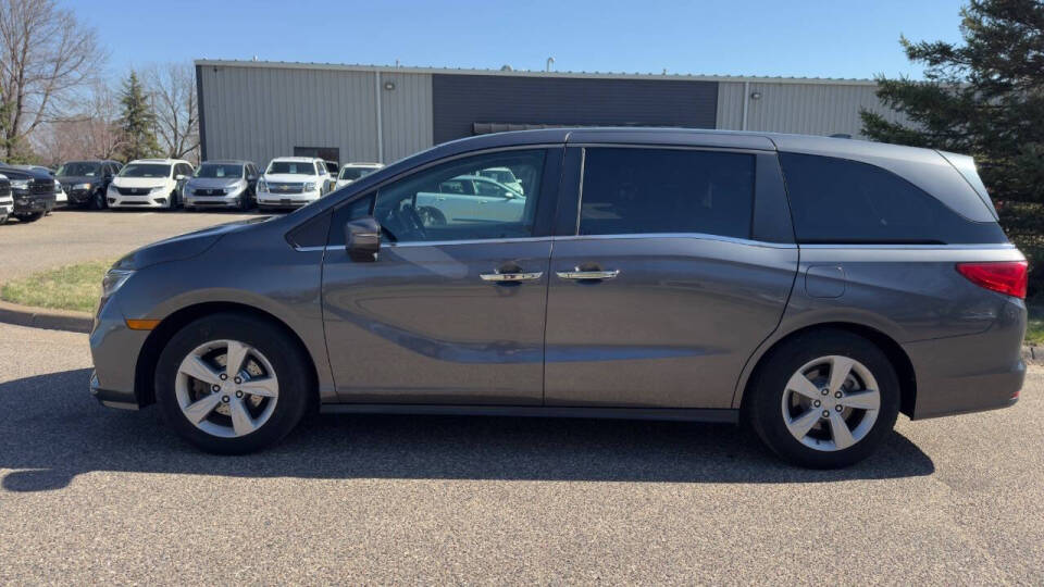 honda odyssey 2018 5FNRL6H79JB041197 image honda odyssey 2018 5FNRL6H79JB041197 image