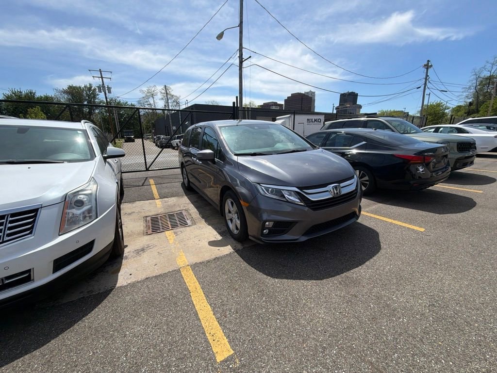honda odyssey 2018 5FNRL6H77JB041182 image honda odyssey 2018 5FNRL6H77JB041182 image