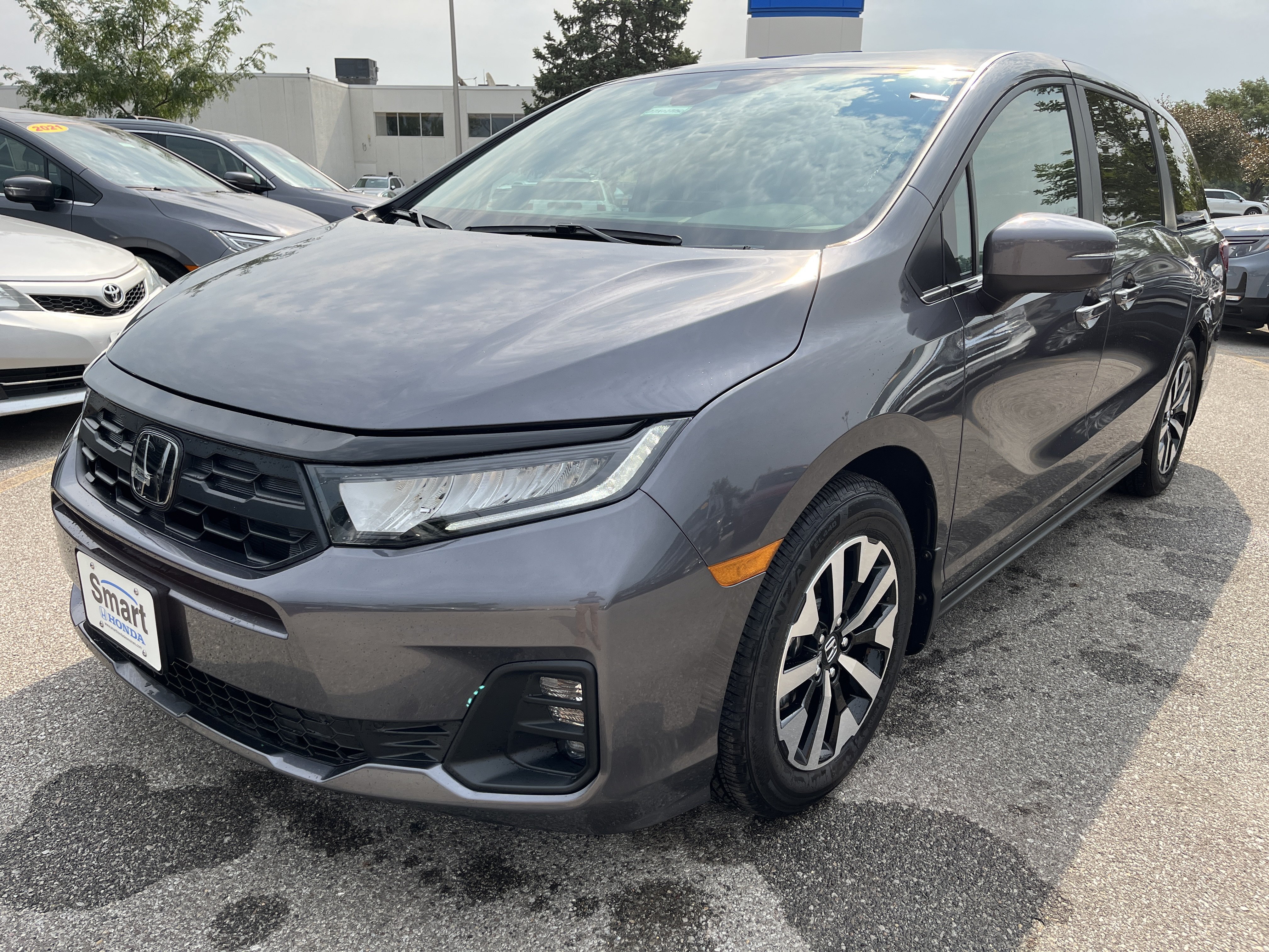 honda odyssey 2026 5FNRL6H60TB027750 image honda odyssey 2026 5FNRL6H60TB027750 image
