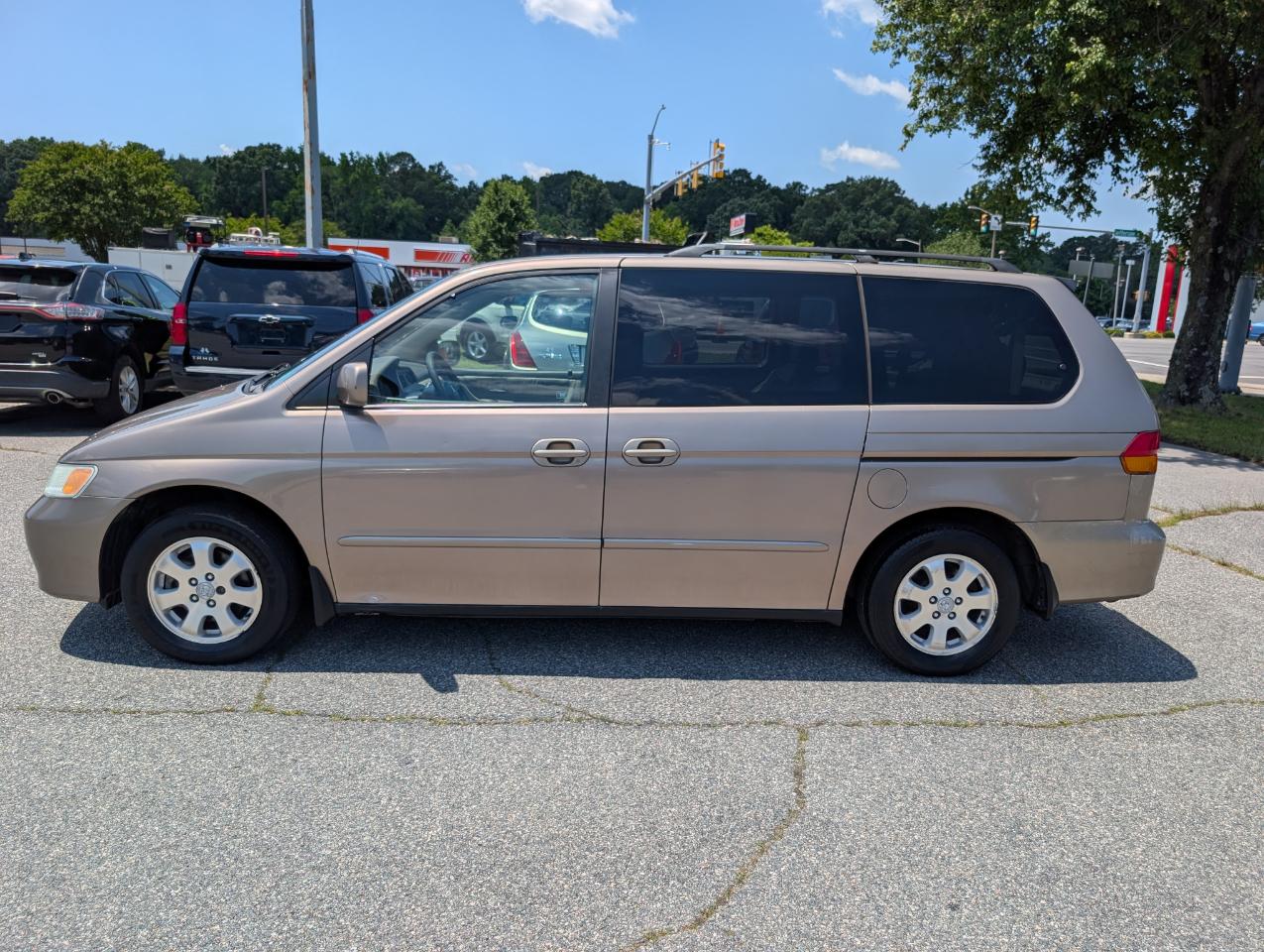 honda odyssey 2004 5FNRL18004B058352 image honda odyssey 2004 5FNRL18004B058352 image