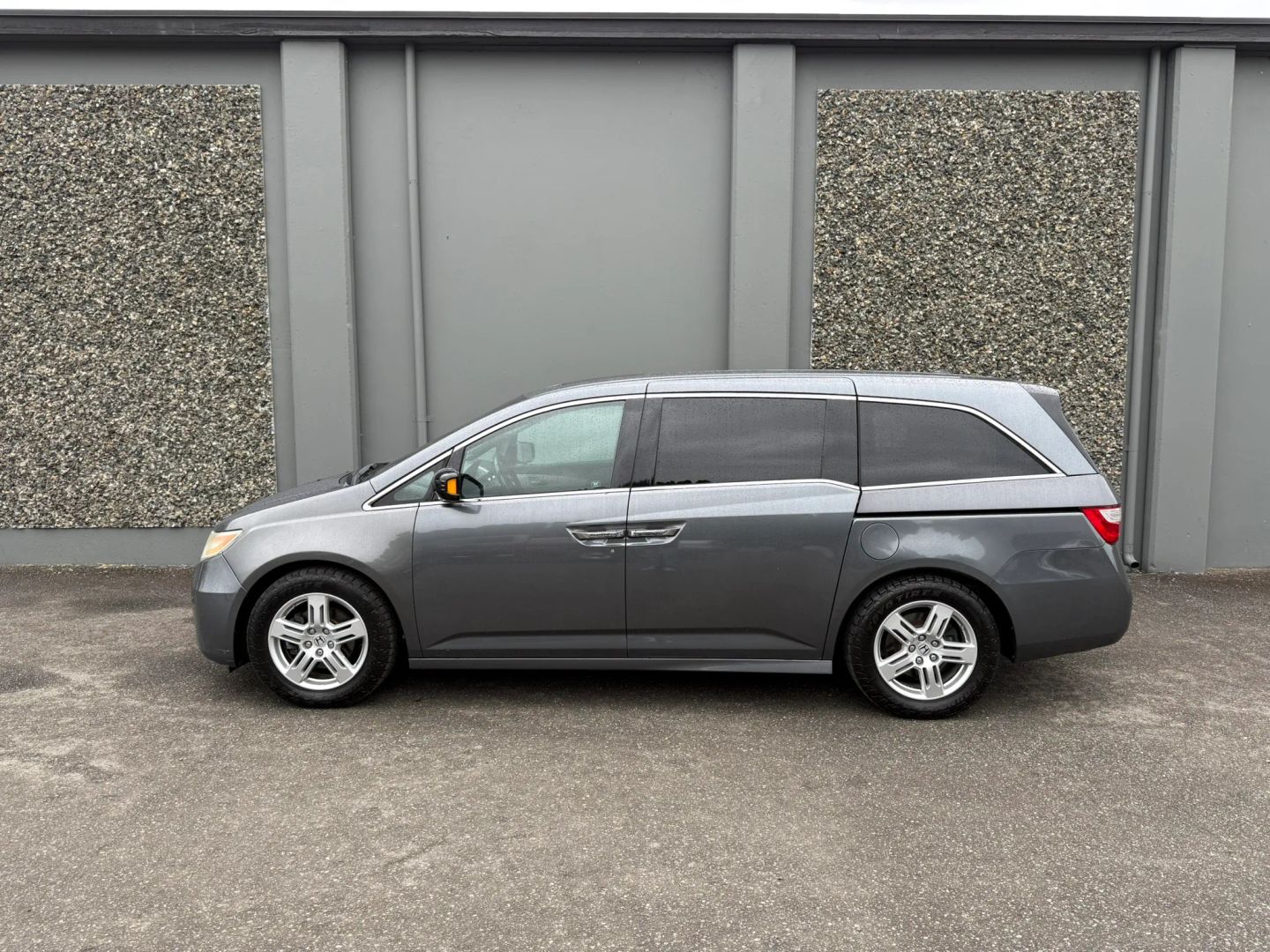 honda odyssey 2011 5FNRL5H98BB025859 image honda odyssey 2011 5FNRL5H98BB025859 image