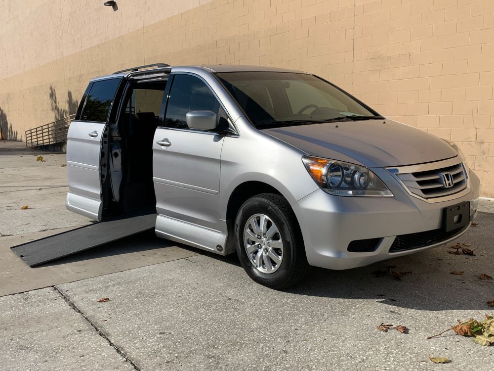 honda odyssey 2010 5FNRL3H40AB009338 image honda odyssey 2010 5FNRL3H40AB009338 image