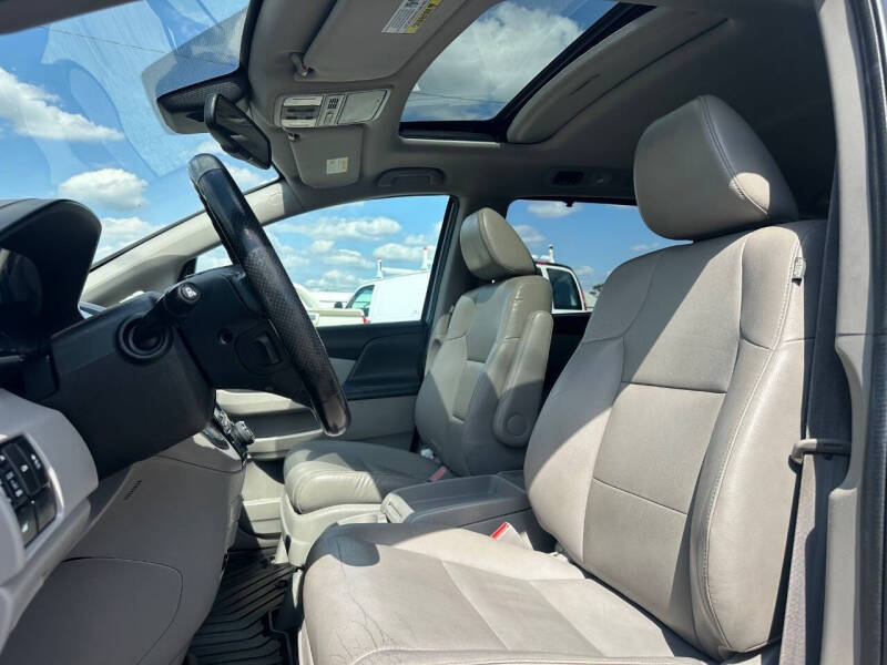 honda odyssey 2014 5FNRL5H6XEB130350 image honda odyssey 2014 5FNRL5H6XEB130350 image