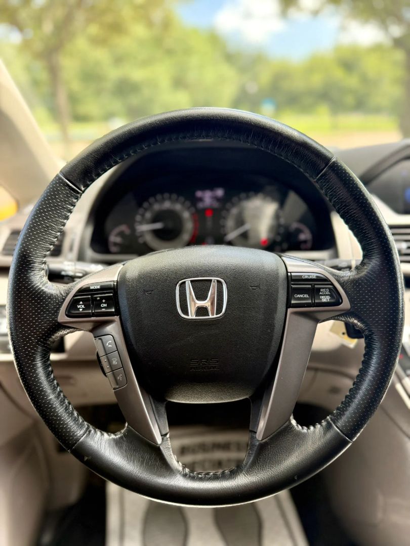 honda odyssey 2015 5FNRL5H63FB125203 image honda odyssey 2015 5FNRL5H63FB125203 image