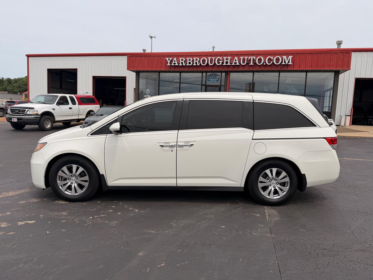 honda odyssey 2015 5FNRL5H61FB042949 image honda odyssey 2015 5FNRL5H61FB042949 image