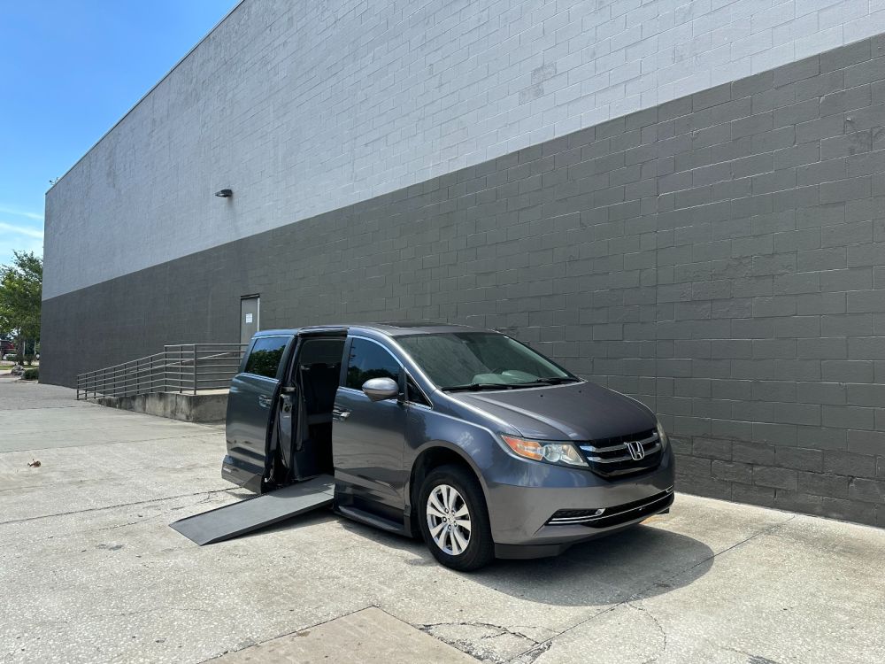 honda odyssey 2015 5FNRL5H66FB070228 image honda odyssey 2015 5FNRL5H66FB070228 image