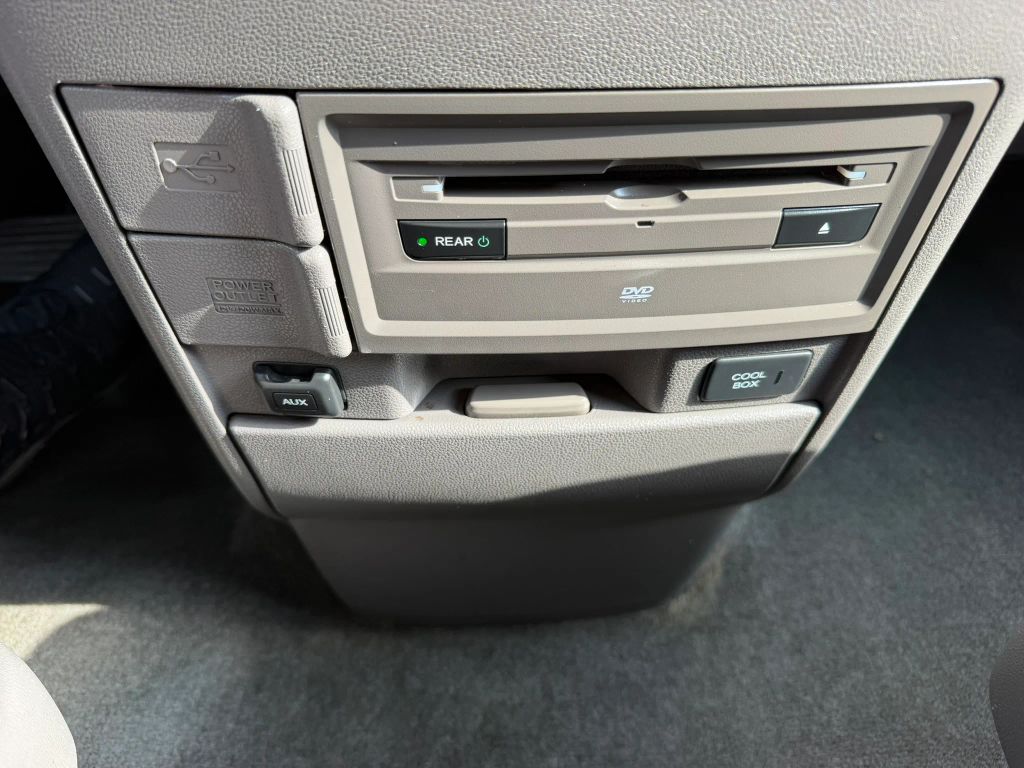 honda odyssey 2015 5FNRL5H61FB086594 image honda odyssey 2015 5FNRL5H61FB086594 image
