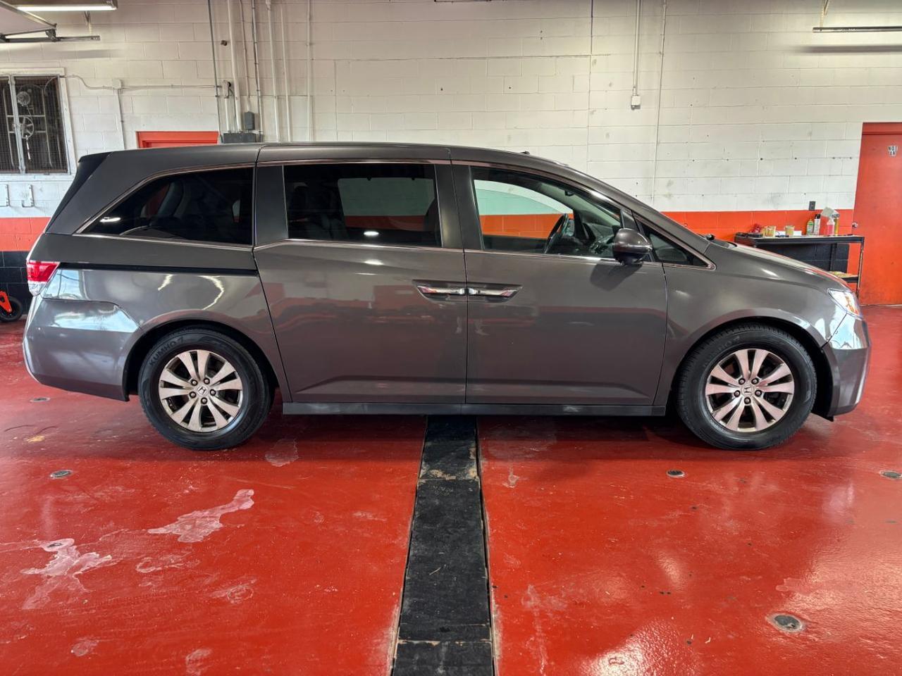 honda odyssey 2015 5FNRL5H69FB060289 image honda odyssey 2015 5FNRL5H69FB060289 image