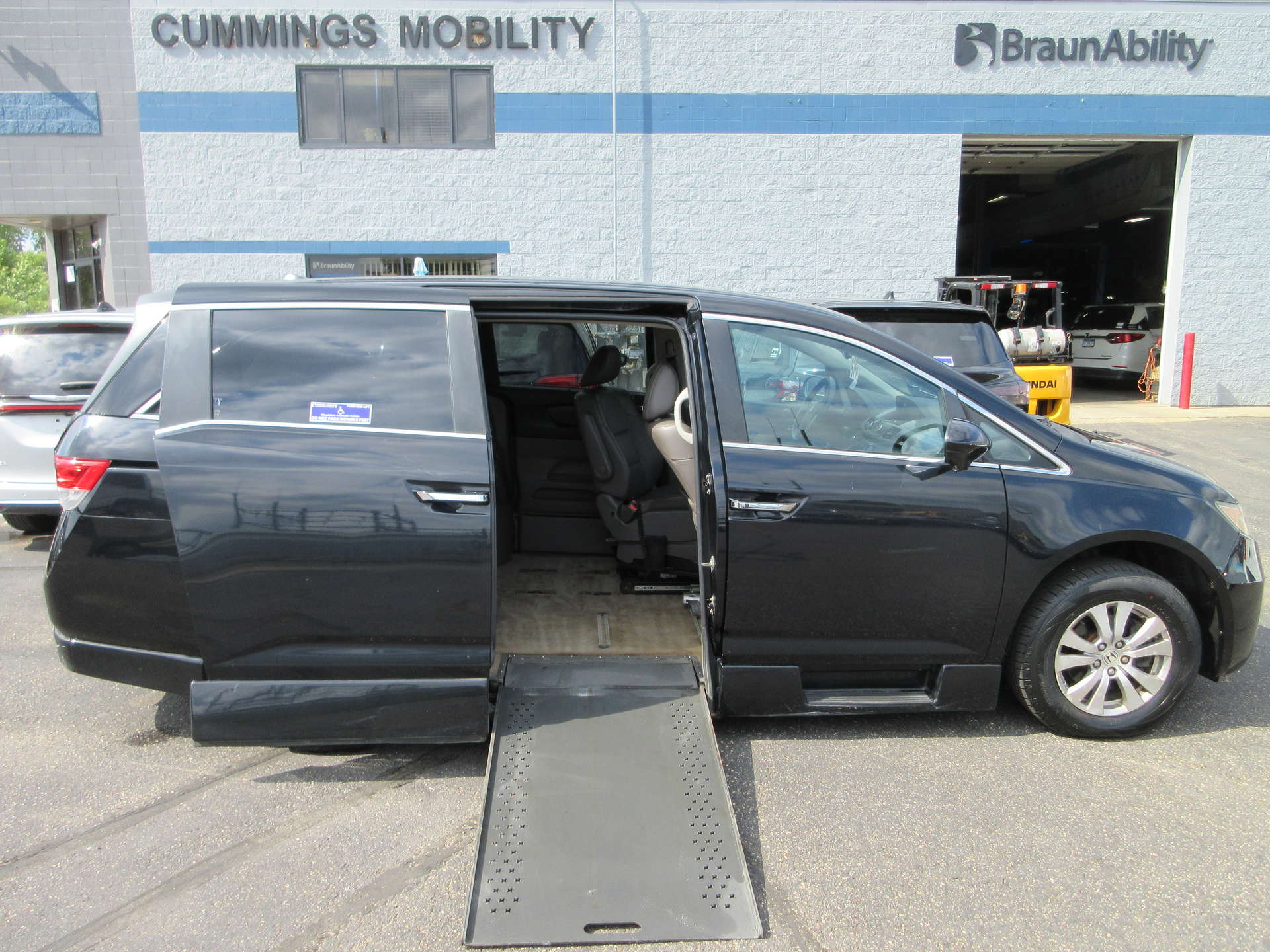 honda odyssey 2015 5FNRL5H69FB018043 image honda odyssey 2015 5FNRL5H69FB018043 image