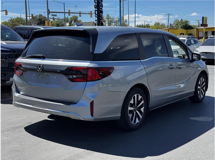 honda odyssey 2025 5FNRL6H64SB060104 image honda odyssey 2025 5FNRL6H64SB060104 image