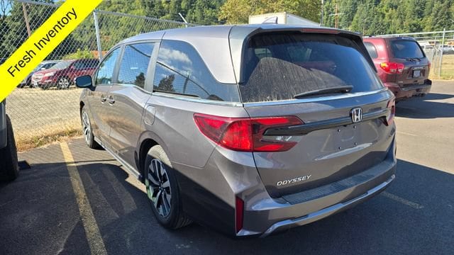 honda odyssey 2025 5FNRL6H63SB080862 image honda odyssey 2025 5FNRL6H63SB080862 image