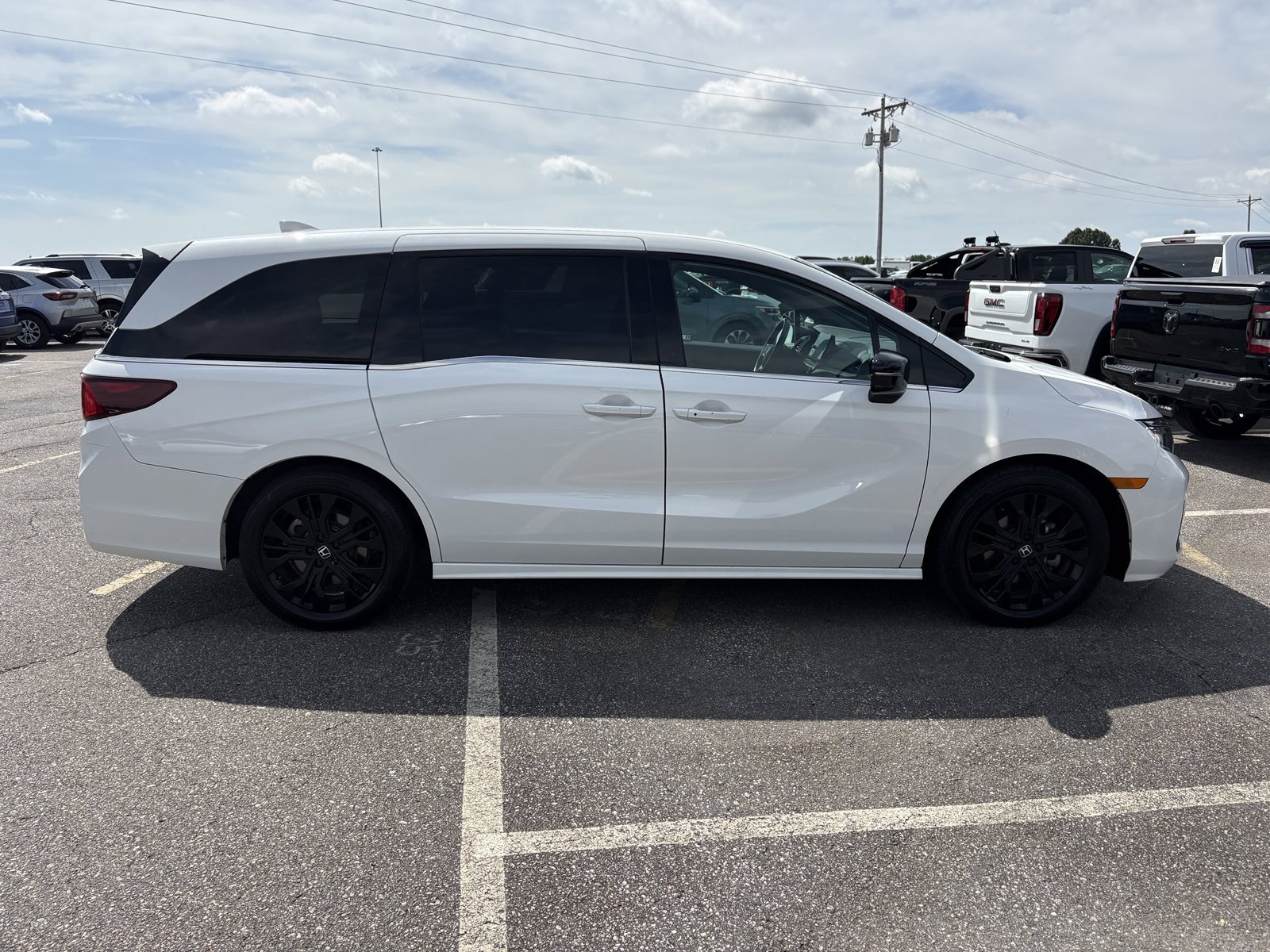 honda odyssey 2025 5FNRL6H71SB056262 image honda odyssey 2025 5FNRL6H71SB056262 image