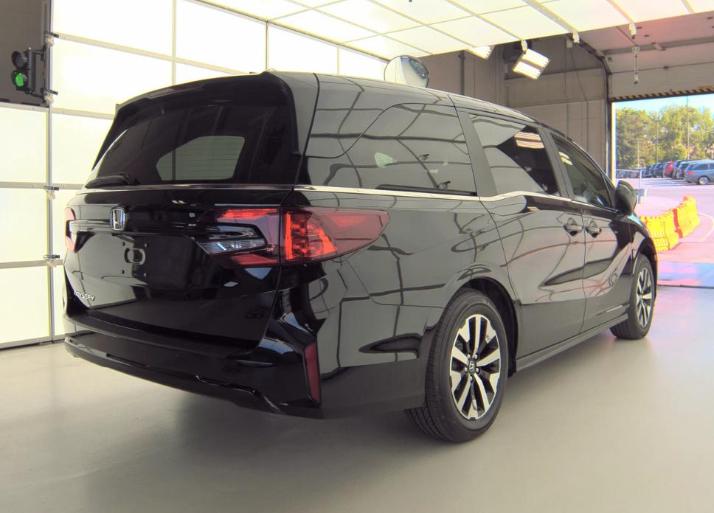 honda odyssey 2025 5FNRL6H62SB055340 image honda odyssey 2025 5FNRL6H62SB055340 image