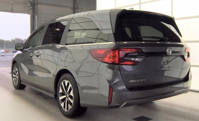 honda odyssey 2025 5FNRL6H63SB075743 image honda odyssey 2025 5FNRL6H63SB075743 image