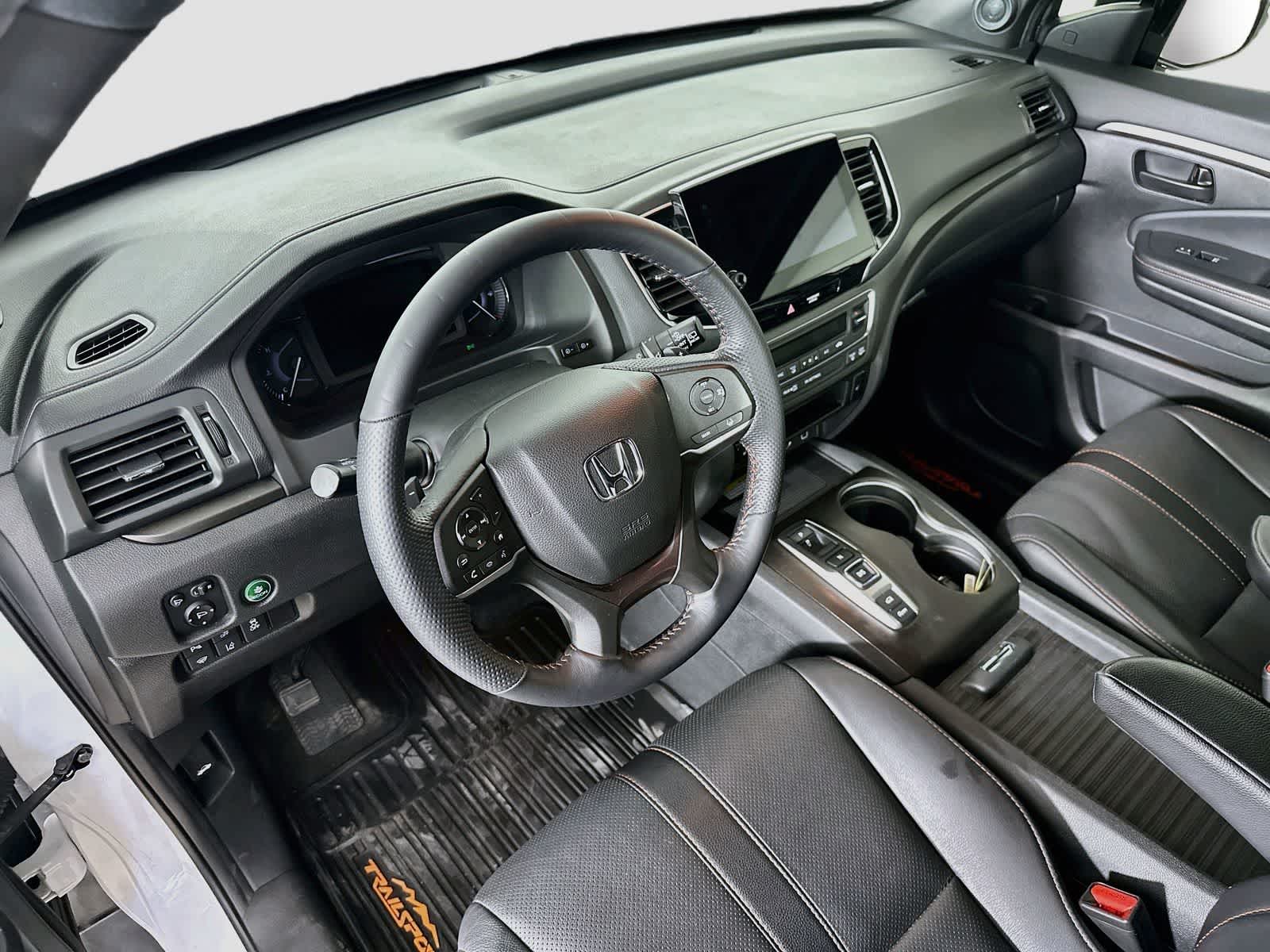 honda passport 2023 5FNYF8H64PB040246 image honda passport 2023 5FNYF8H64PB040246 image