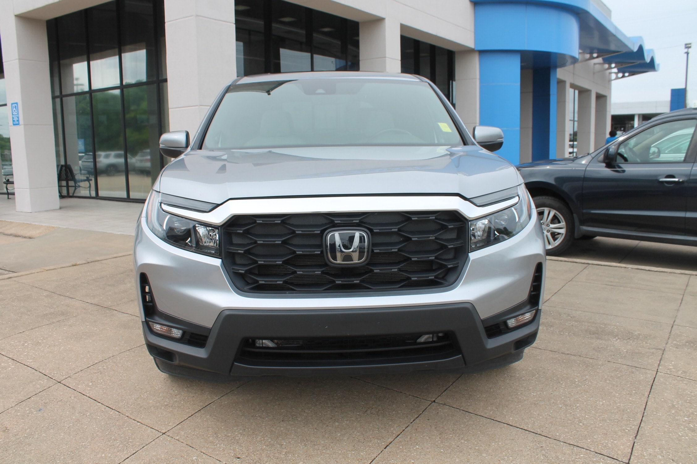 honda passport 2023 5FNYF8H5XPB012796 image honda passport 2023 5FNYF8H5XPB012796 image