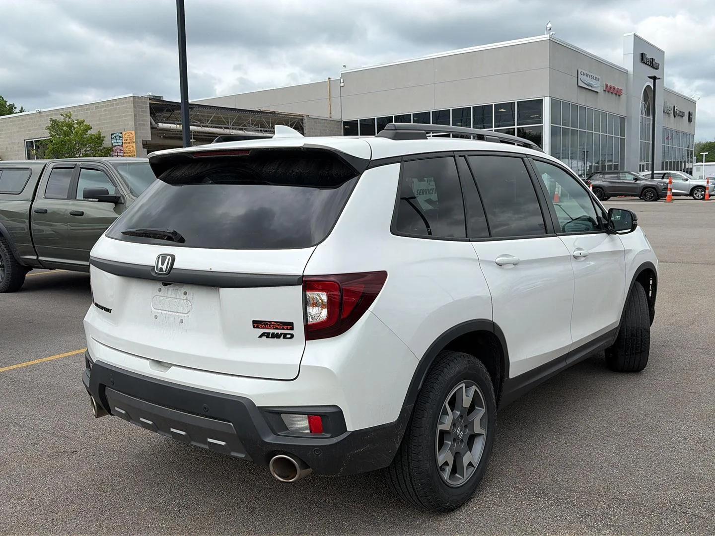 honda passport 2023 5FNYF8H68PB024258 image honda passport 2023 5FNYF8H68PB024258 image