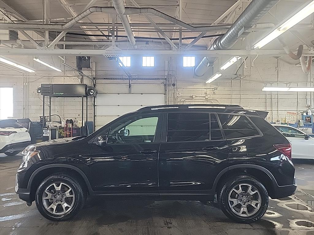 honda passport 2023 5FNYF8H60PB027445 image honda passport 2023 5FNYF8H60PB027445 image