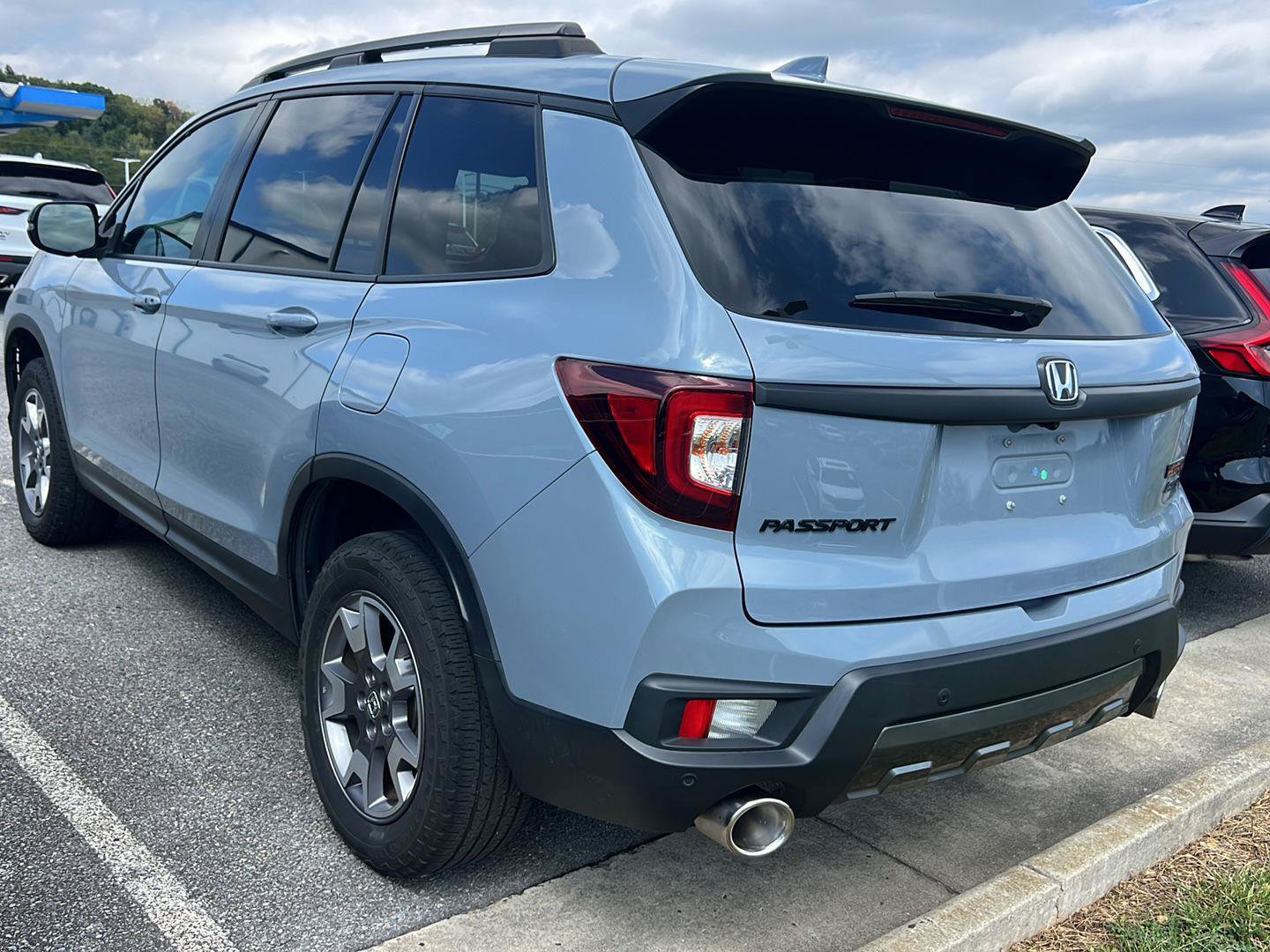 honda passport 2023 5FNYF8H61PB012095 image honda passport 2023 5FNYF8H61PB012095 image