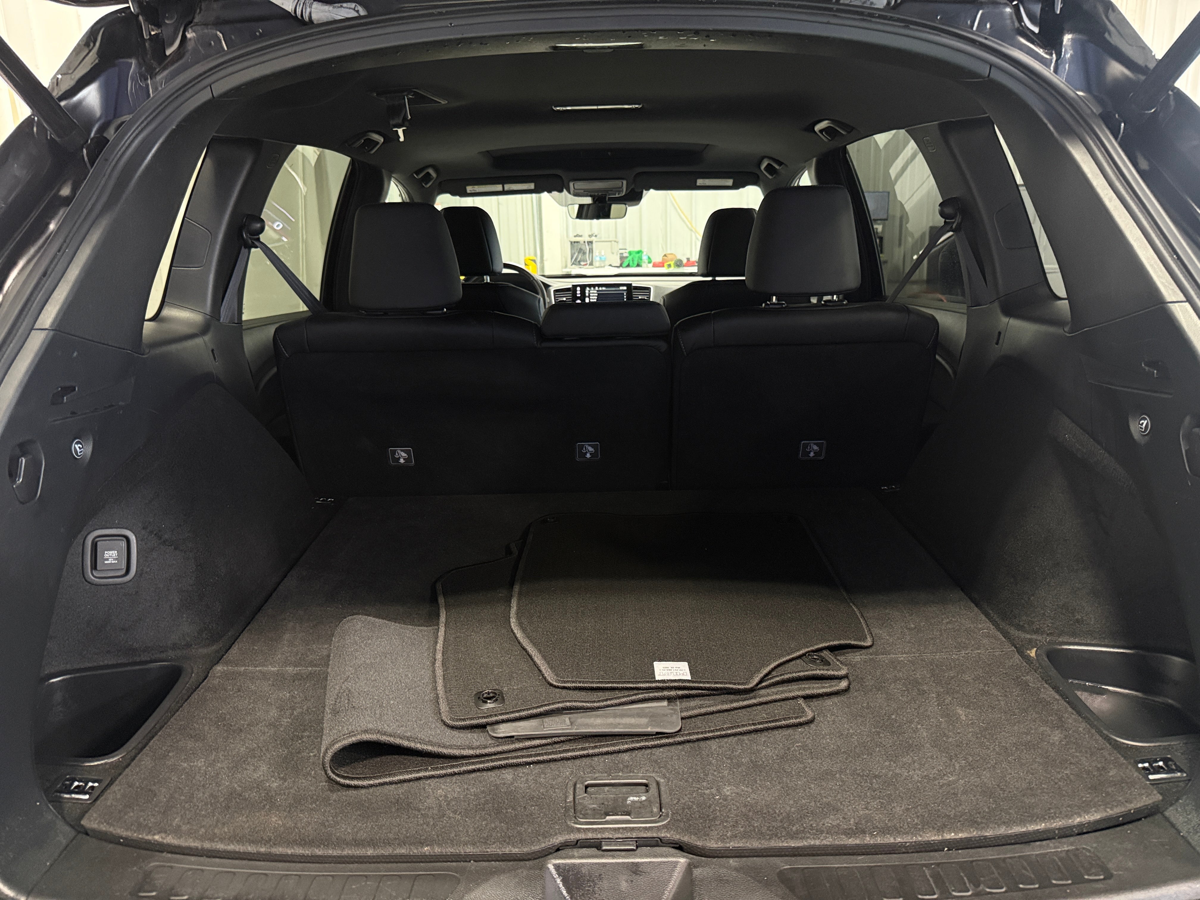 honda passport 2023 5FNYF8H59PB019304 image honda passport 2023 5FNYF8H59PB019304 image