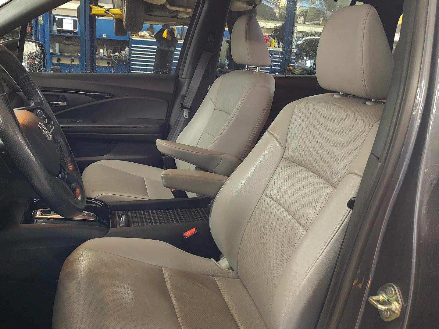 honda passport 2019 5FNYF8H90KB021650 image honda passport 2019 5FNYF8H90KB021650 image